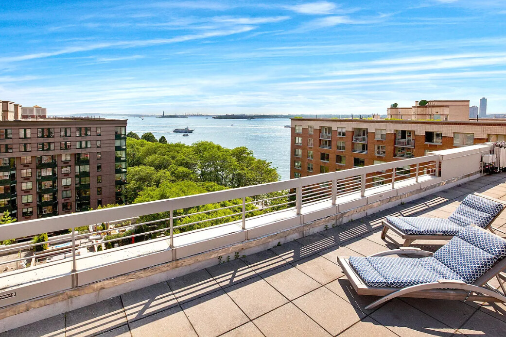 2 South End Avenue 3P Battery Park City New York NY 10280