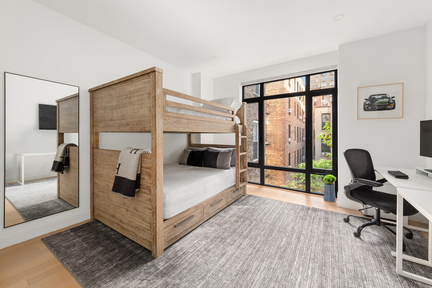 318 East 81st Street 6 Upper East Side New York NY 10028