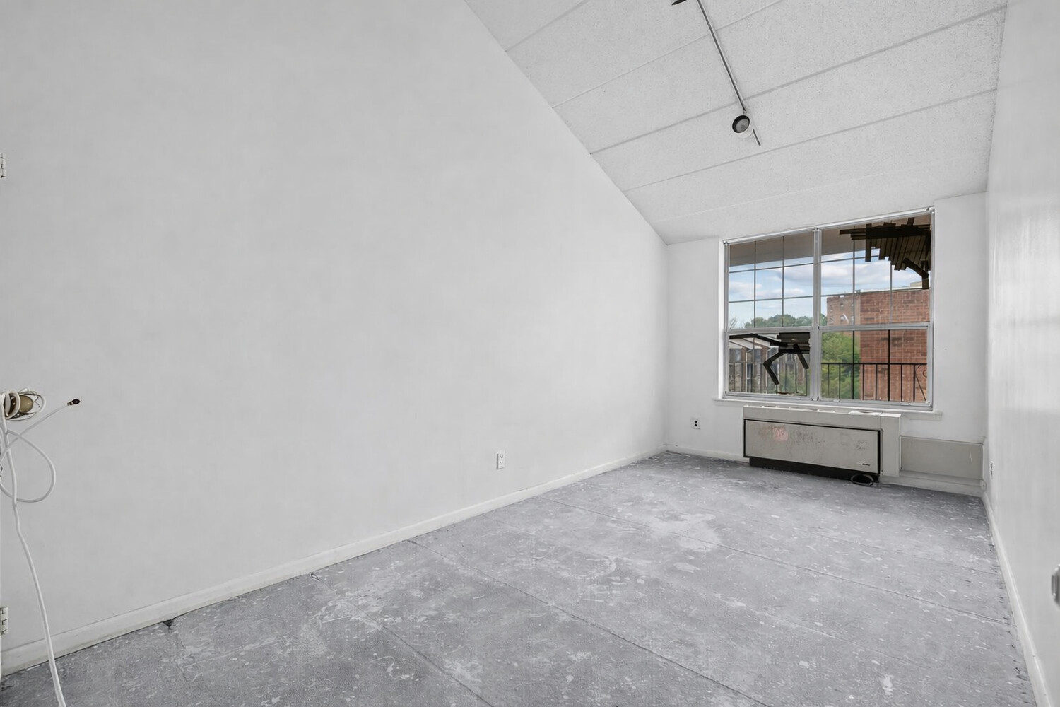 10106 4th Avenue 26E Fort Hamilton Brooklyn NY 11209