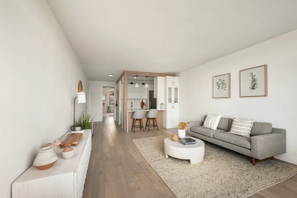 350 Albany Street 8A Battery Park City New York NY 10280