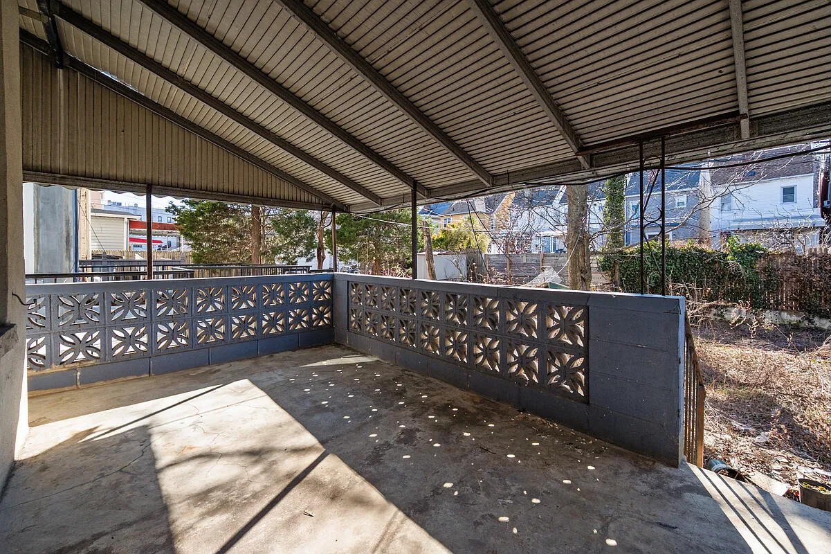 308 East 8th Street 1 Kensington Brooklyn NY 11218