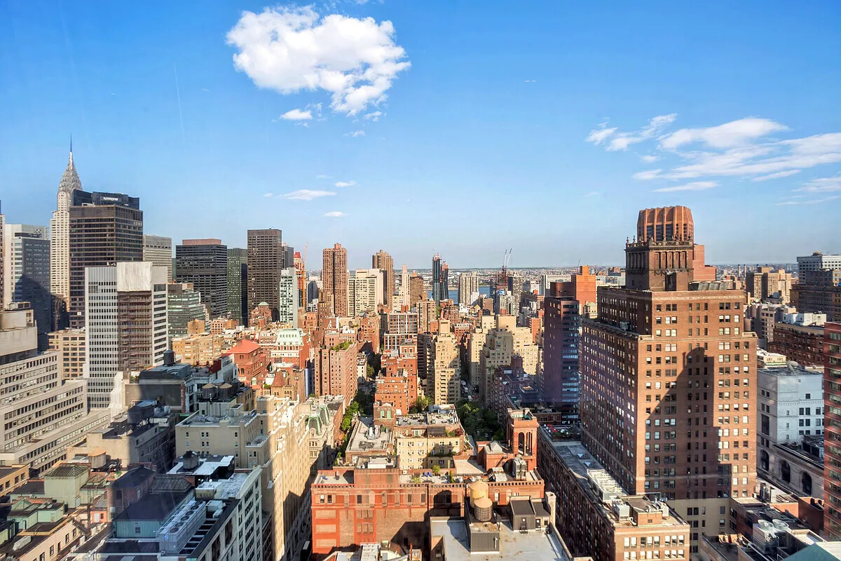 400 Fifth Avenue Midtown West New York NY 10018