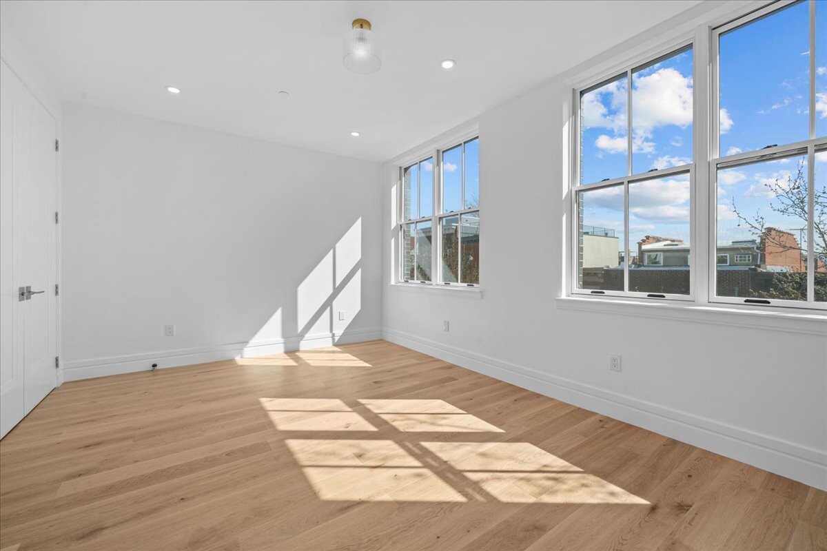 147 Luquer Street 3 Carroll Gardens Brooklyn NY 11231