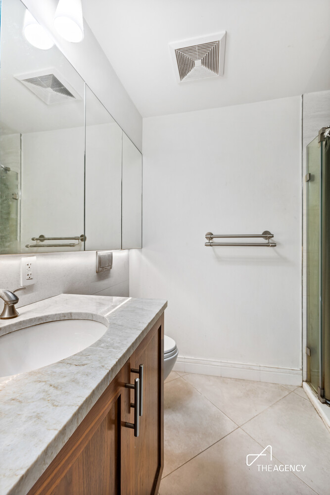 306 East 15th Street 4R Gramercy Park New York NY 10003