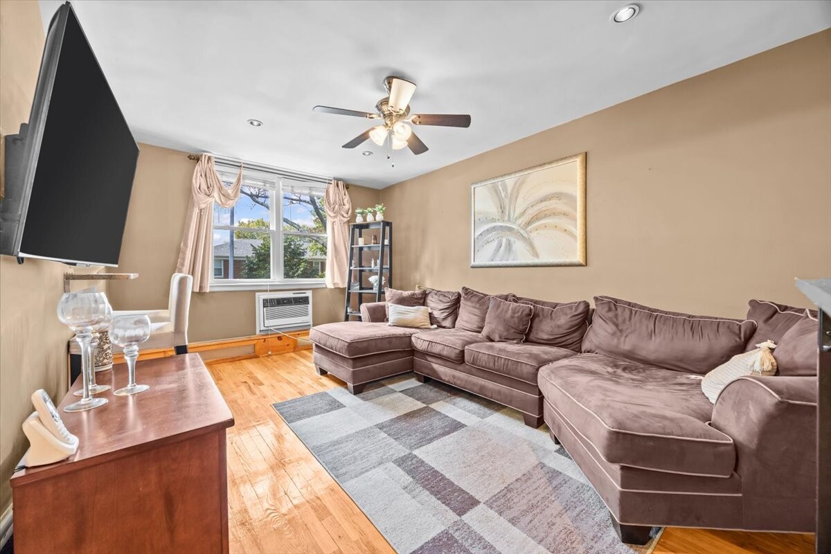 2043 East 58th Street 141E Old Mill Basin Brooklyn NY 11234