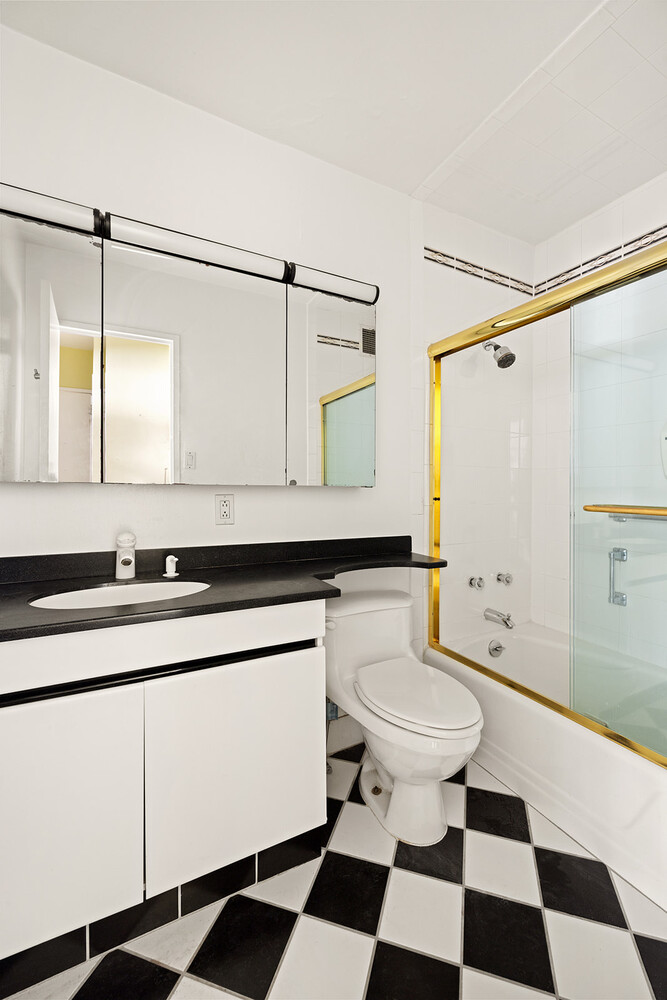 303 East 57th Street 9E Sutton Place New York NY 10022