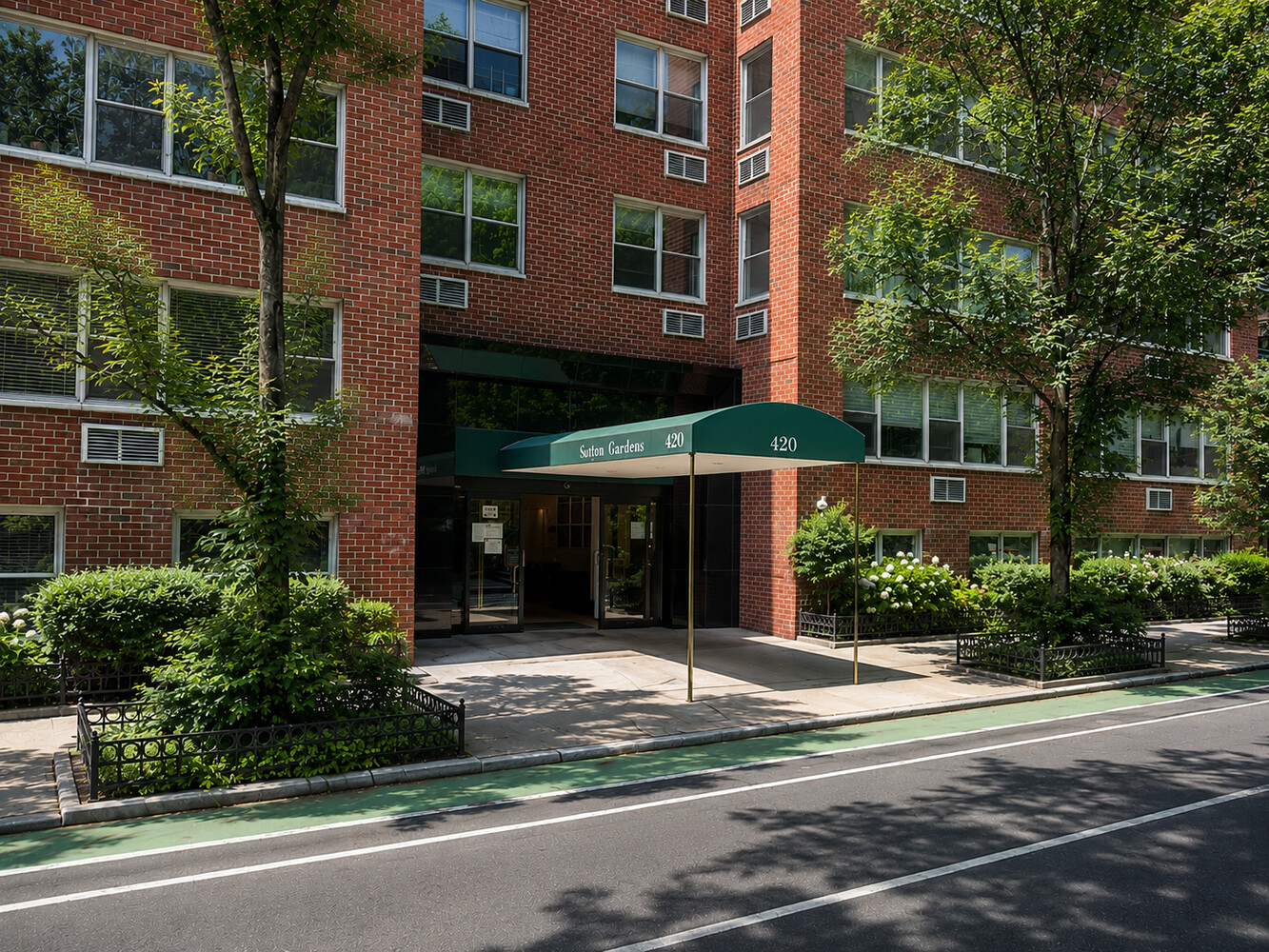 420 East 55th Street 8U Sutton Place New York NY 10022
