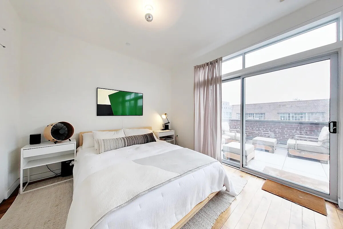 234 North 9th Street 3B Williamsburg Brooklyn NY 11211