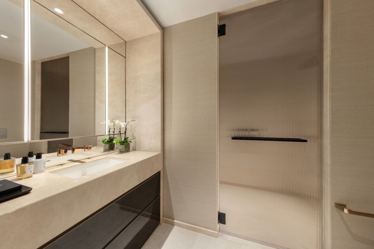 685 Fifth Avenue 8A Midtown East New York NY 10022