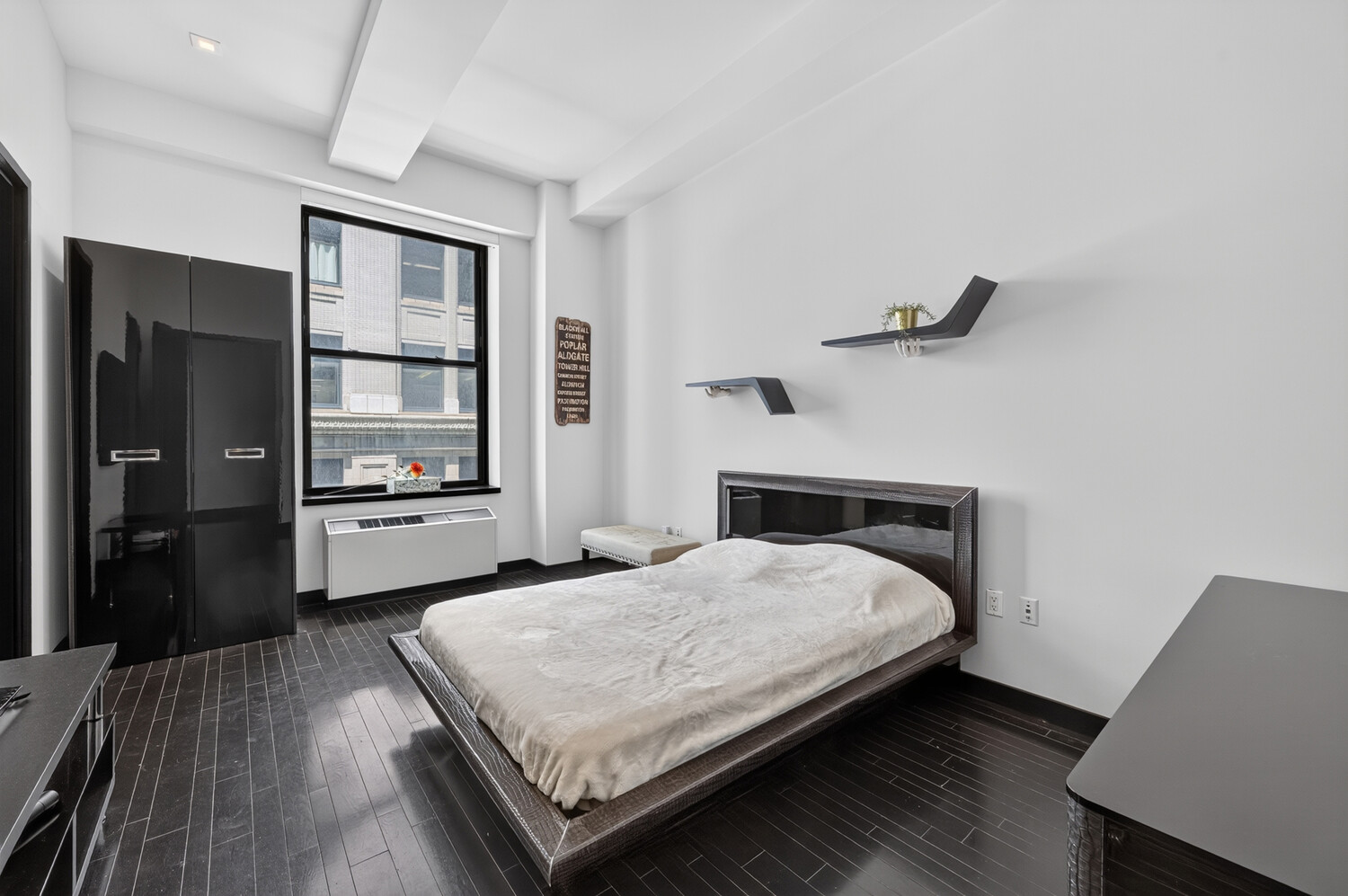 20 Pine Street 908 Financial District New York NY 10005