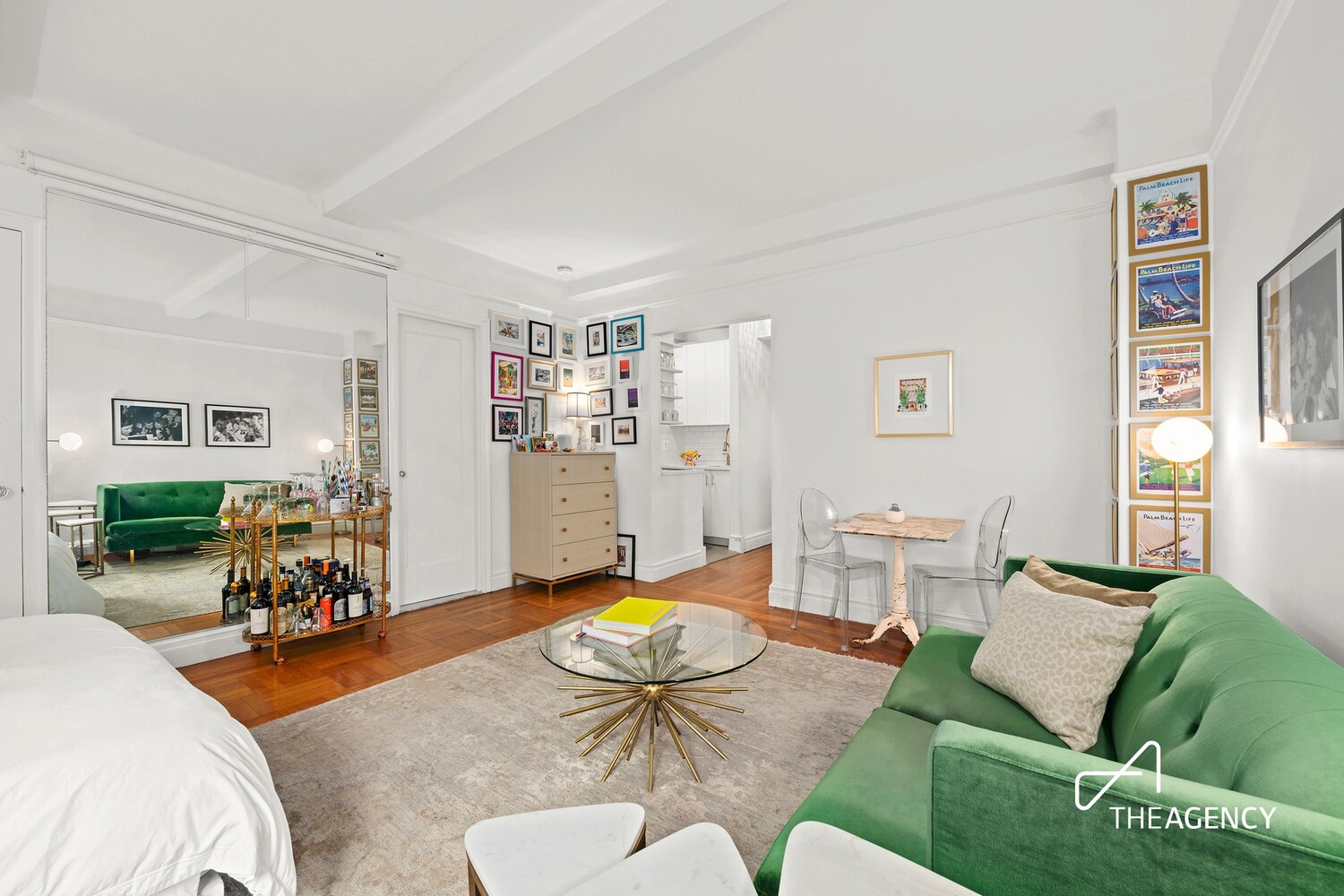 24 Fifth Avenue 1519 Greenwich Village New York NY 10011