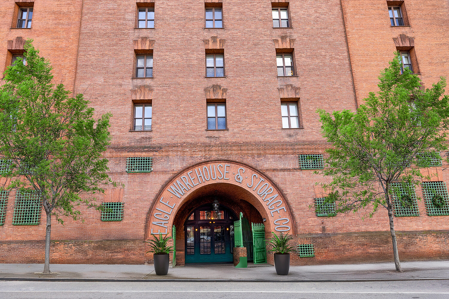28 Old Fulton Street TWE Fulton Ferry Brooklyn NY 11201