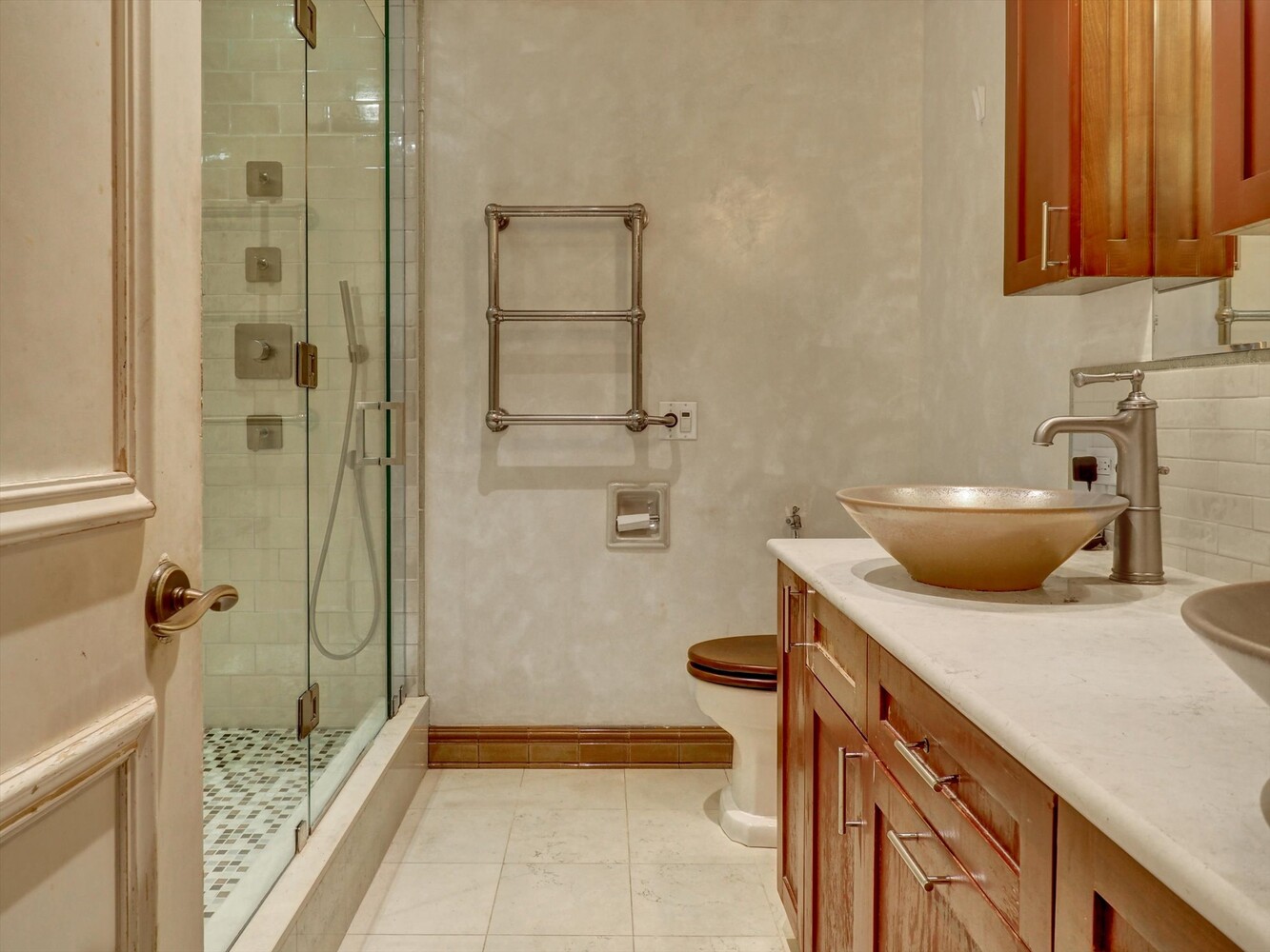 100 United Nations Plaza 30D Turtle Bay New York NY 10017