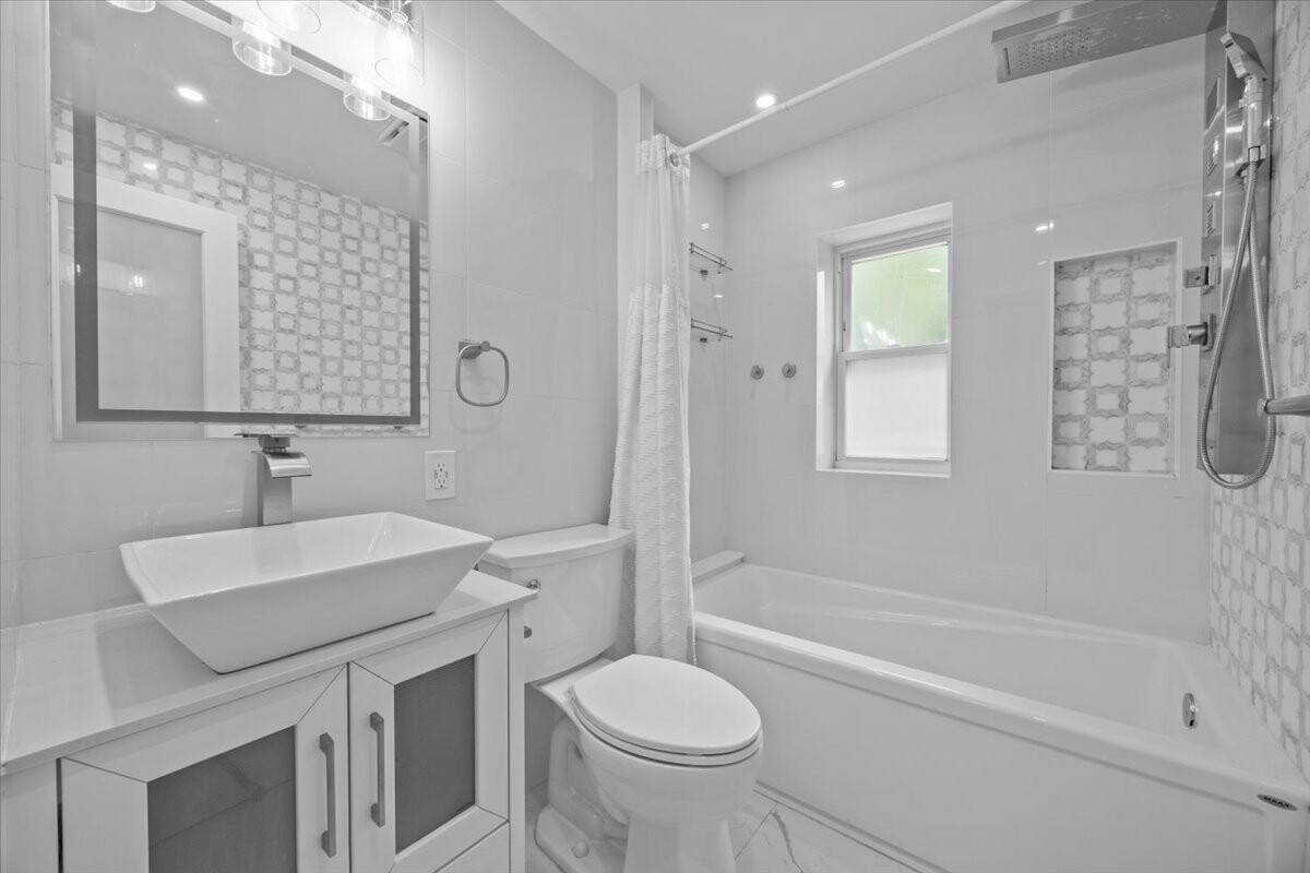 1515 East 55th Street Flatlands Brooklyn NY 11234