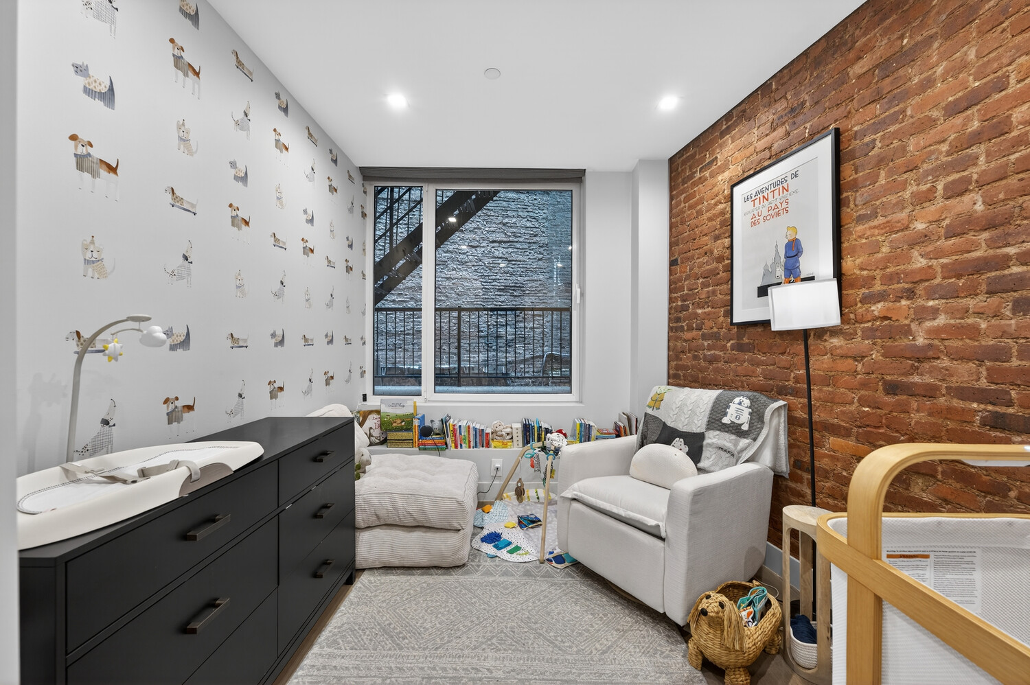 17 East 17th Street 2FL Flatiron District New York NY 10003