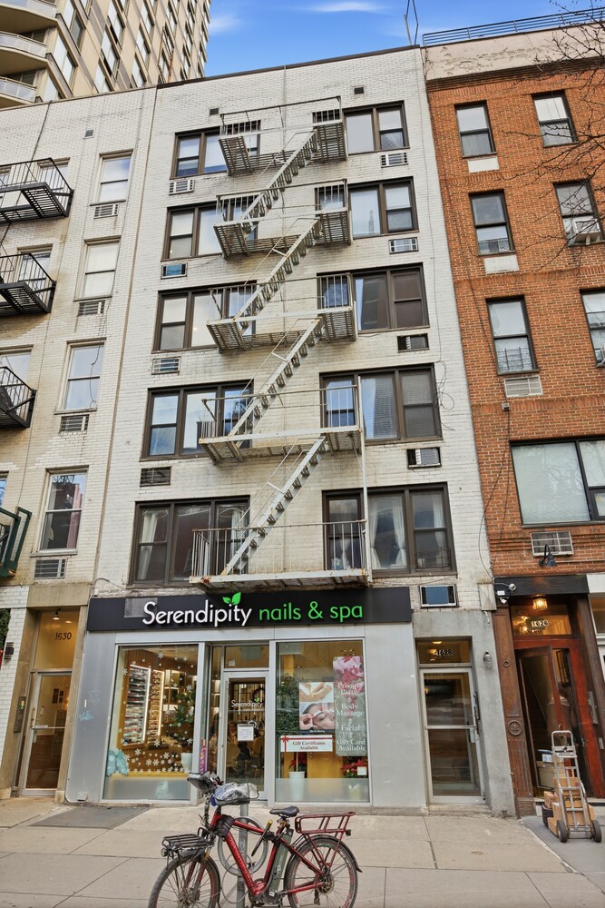 1628 Second Avenue Upper East Side New York NY 10028