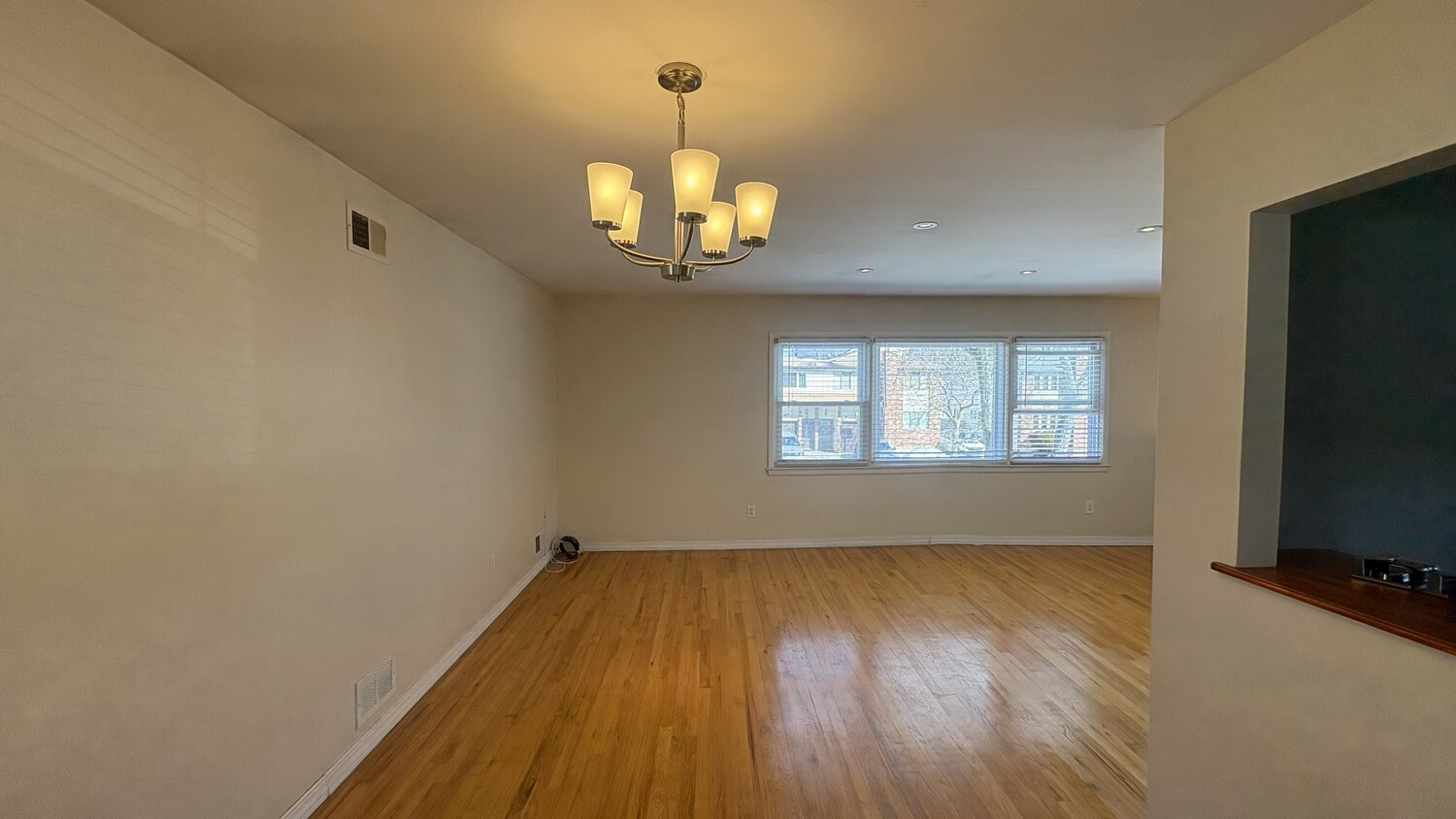 86 Notre Dame Avenue 2 Great Kills Staten Island NY 10308