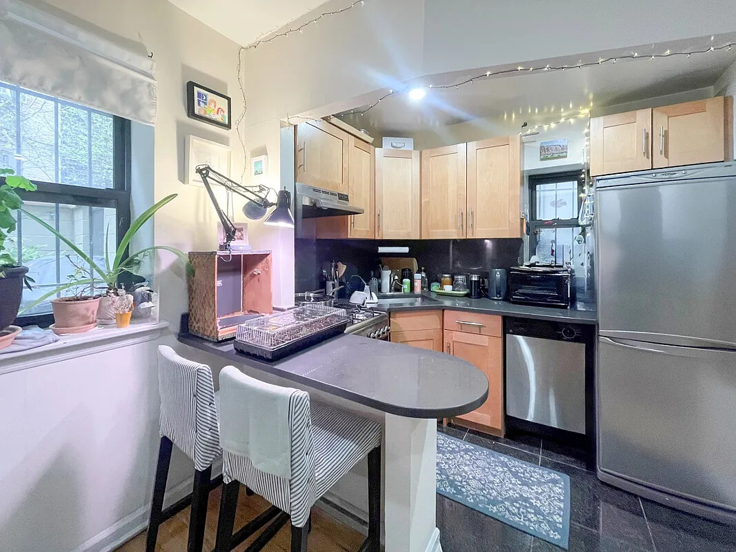 257 West 91st Street GR Upper West Side New York NY 10024