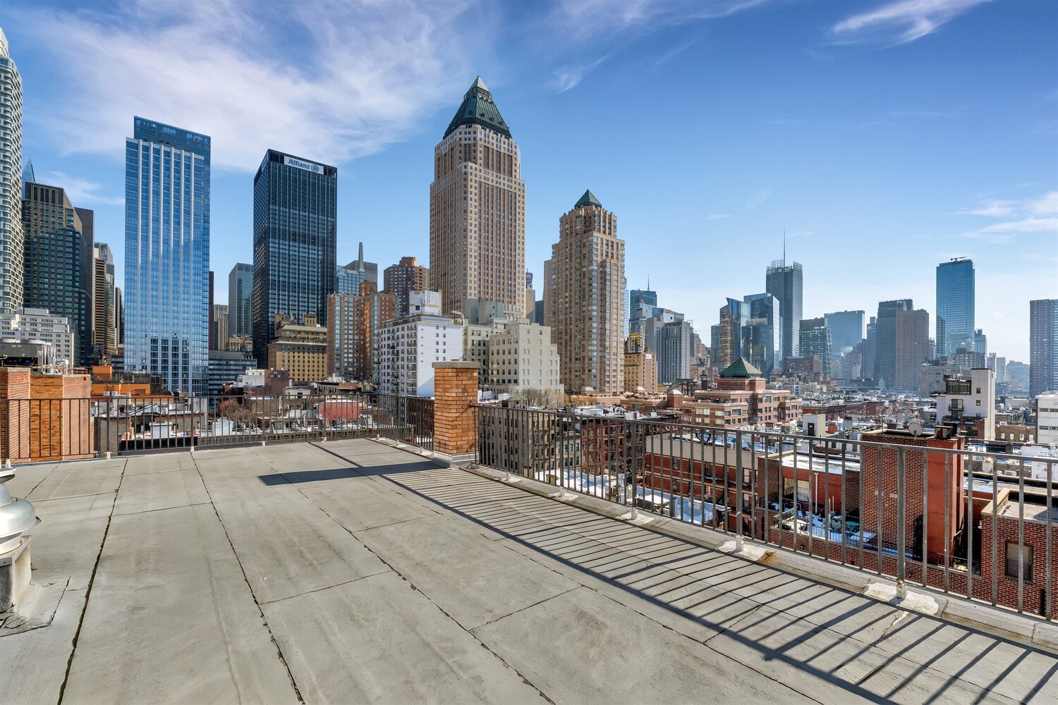 416 West 52nd Street 514 Clinton New York NY 10019