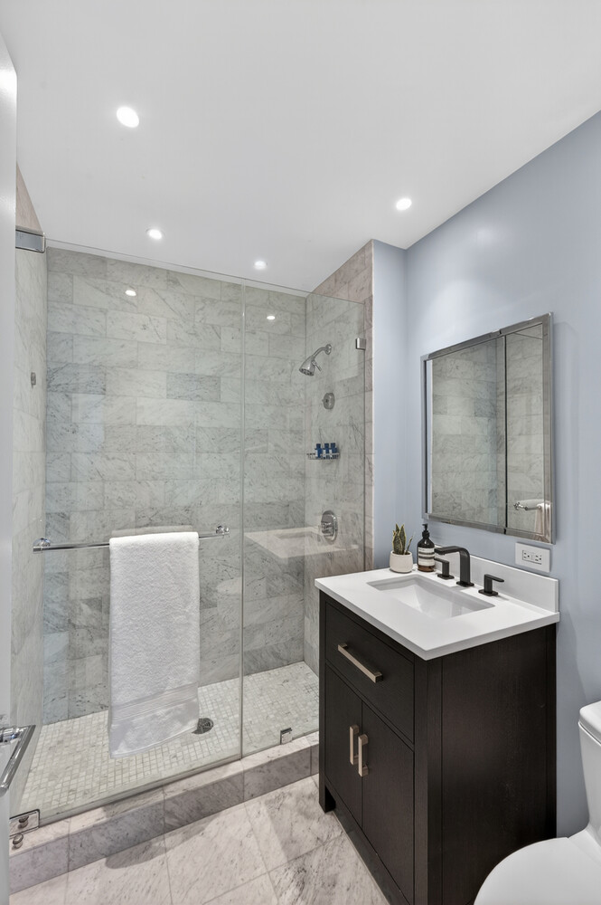 207 East 57th Street Midtown East New York NY 10022