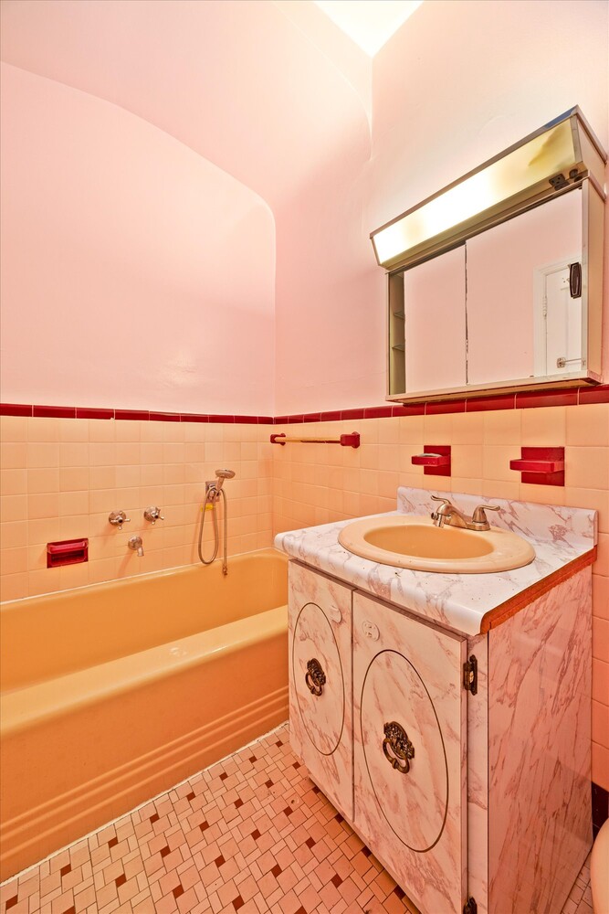 34 Corbin Place Brighton Beach Brooklyn NY 11235