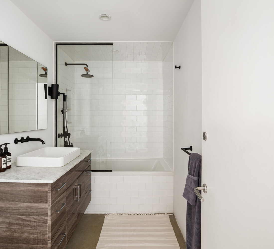 224 East 14th Street 2 E. Greenwich Village New York NY 10003