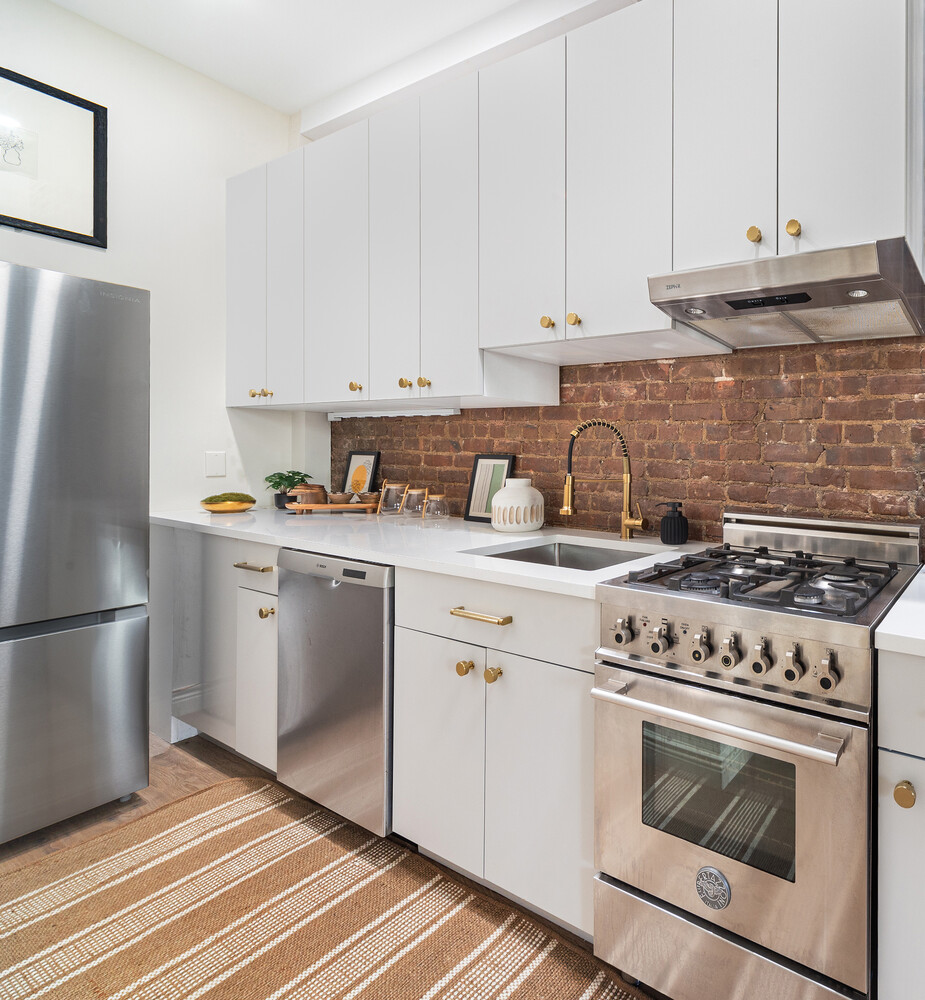 212 East 70th Street Upper East Side New York NY 10021