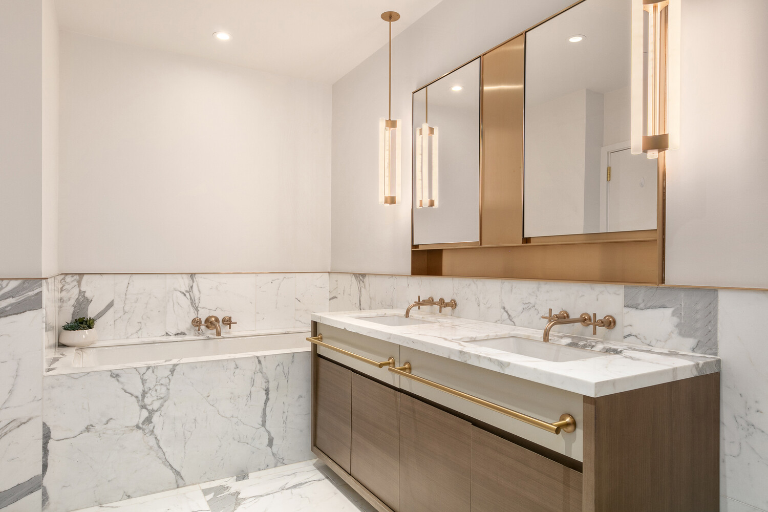 305 East 51st Street 5B Turtle Bay New York NY 10022
