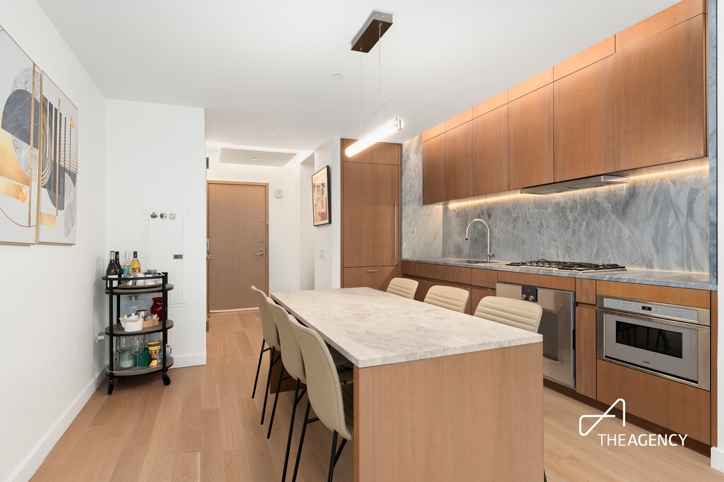 611 West 56th Street 3B Clinton New York NY 10019