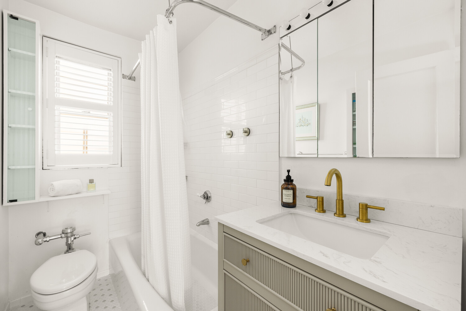 7 East 85th Street 8B Upper East Side New York NY 10028