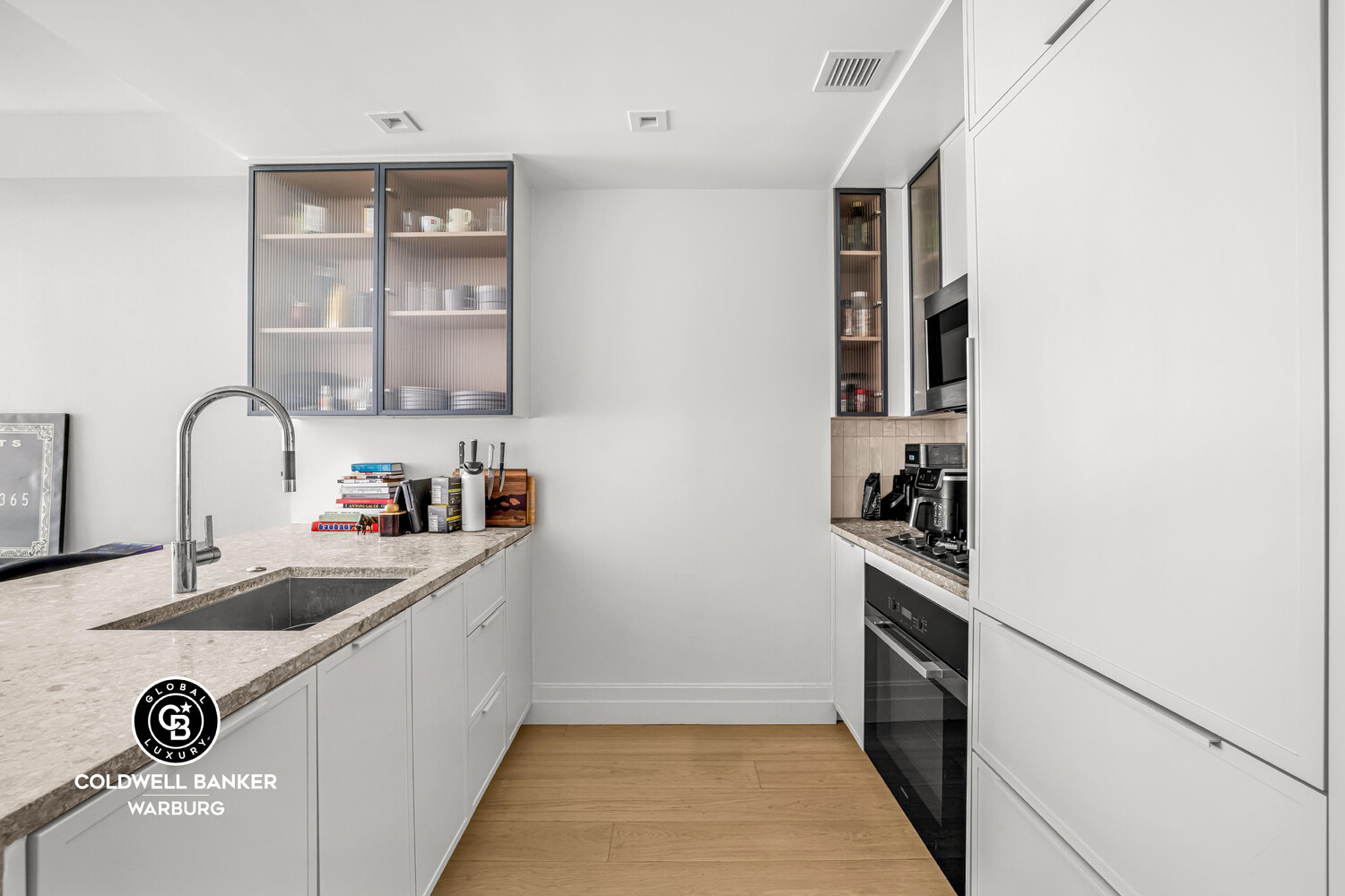 222 East Broadway 2B Lower East Side New York NY 10002