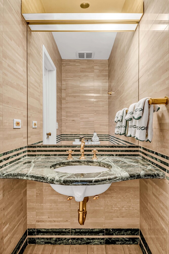 2 West 67th Street 6/7DE Central Park West New York NY 10023