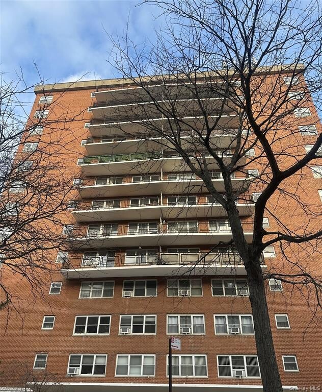 72-35 112th Street 2E Forest Hills Queens NY 11375