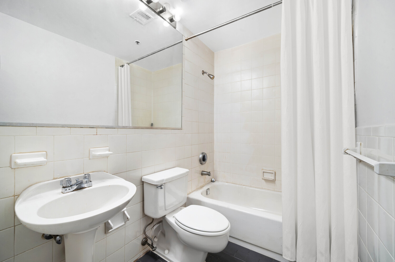 372 De Kalb Avenue 4K Clinton Hill Brooklyn NY 11205