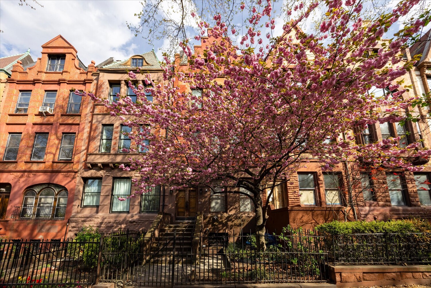 329 Convent Avenue TH Hamilton Heights New York NY 10031