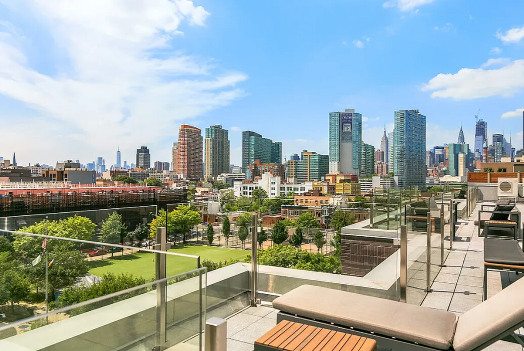 11-35 45th Avenue 3H Long Island City Queens NY 11101