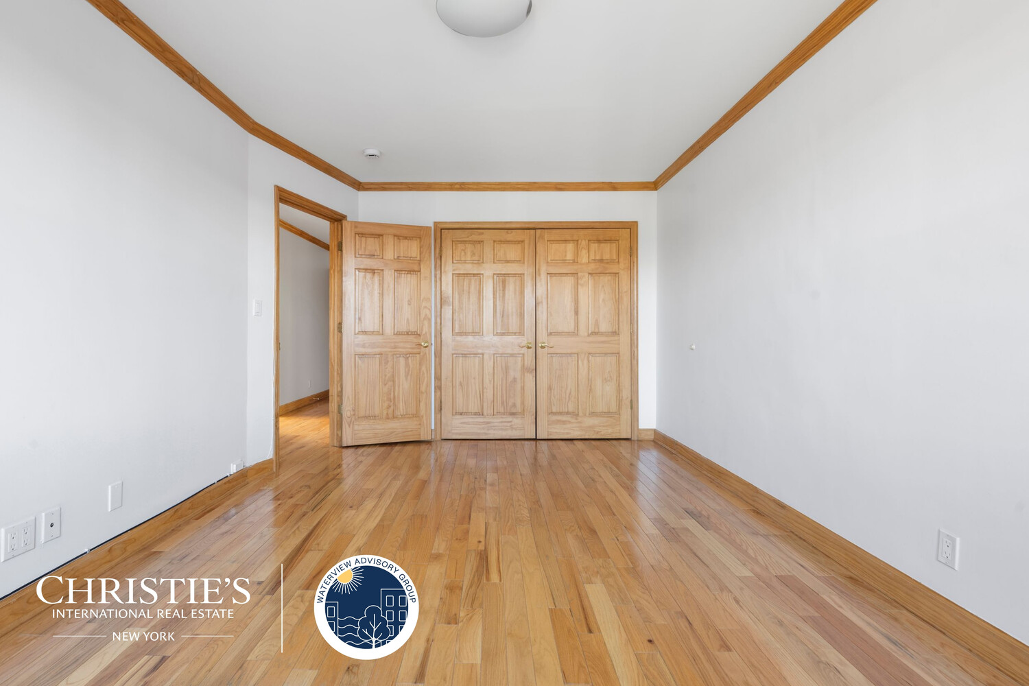 58-44 81st Street 2 Middle Village Queens NY 11379