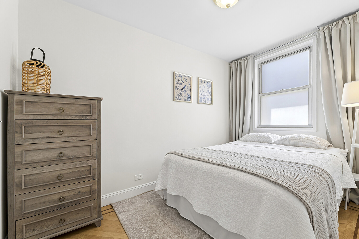 215 East 80th Street 8M Upper East Side New York NY 10075