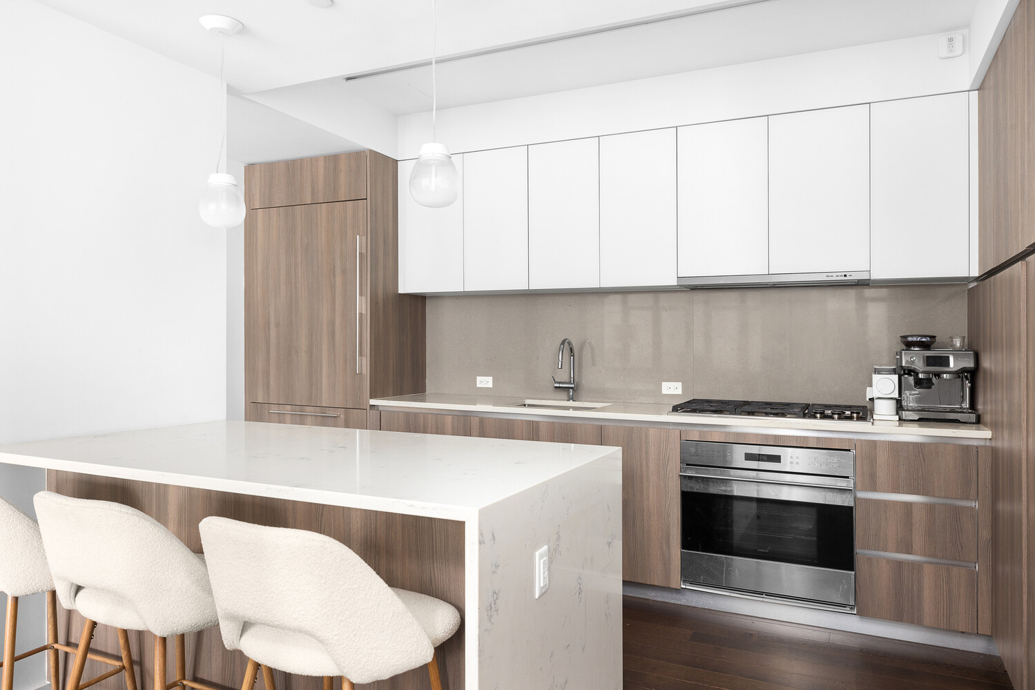 591 Third Avenue 17A Murray Hill New York NY 10016