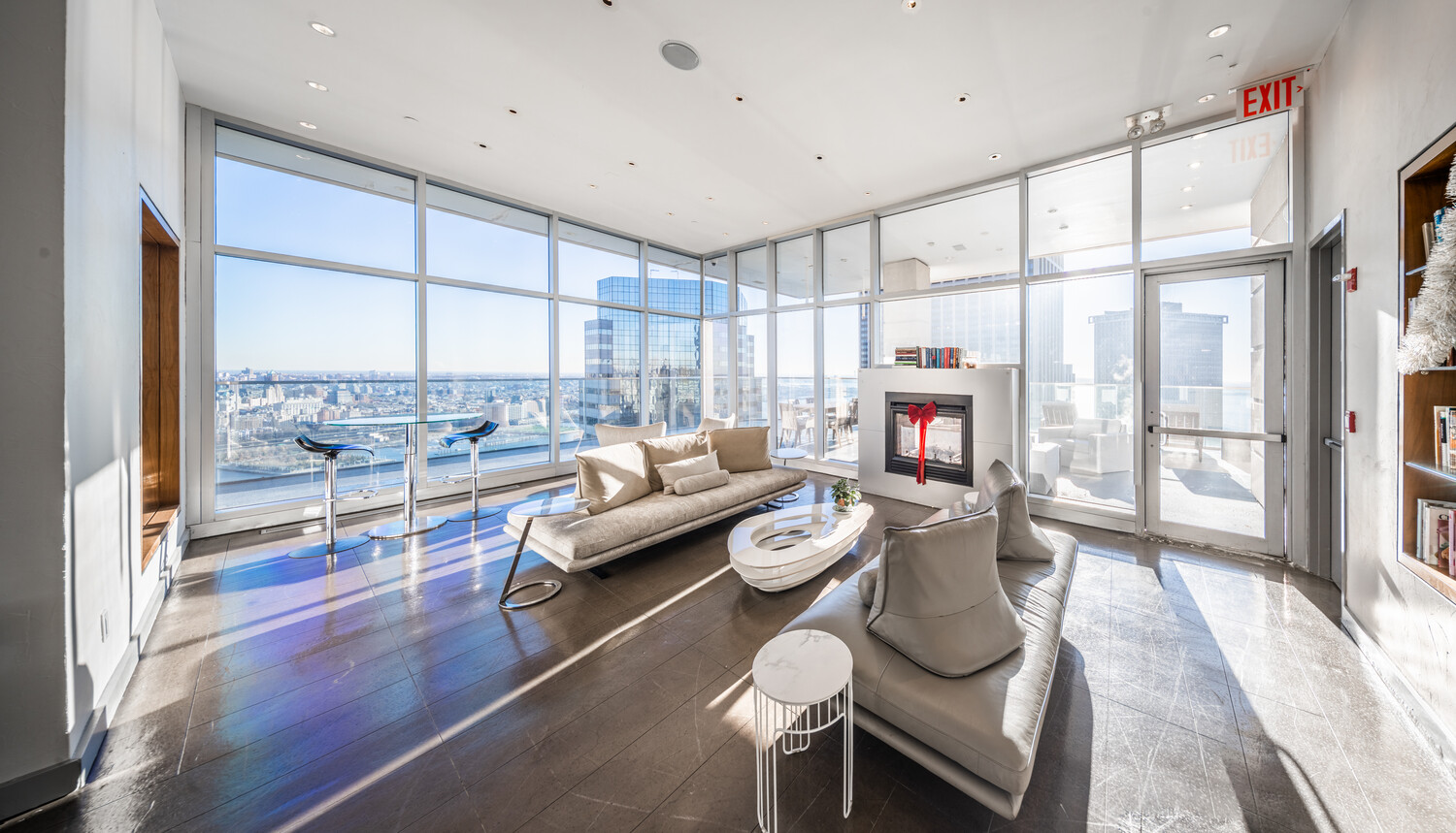 75 Wall Street 24N Financial District New York NY 10005