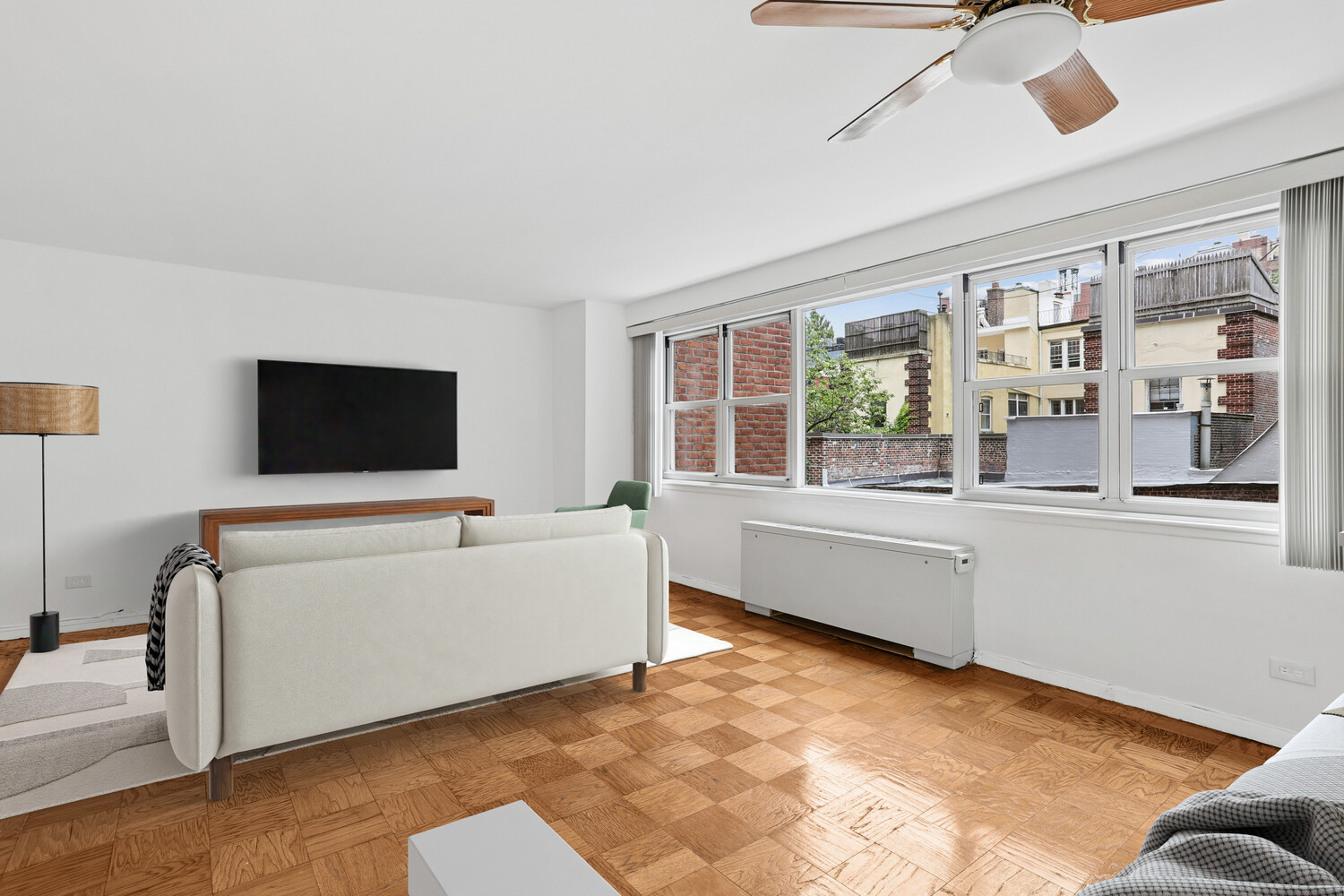 40 Clinton Street 4E Brooklyn Heights Brooklyn NY 11201