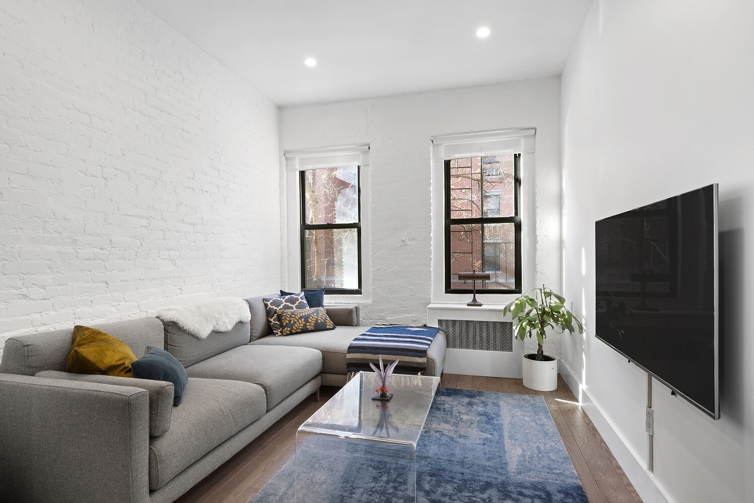 223-225 East 3rd Street 2B E. Greenwich Village New York NY 10009