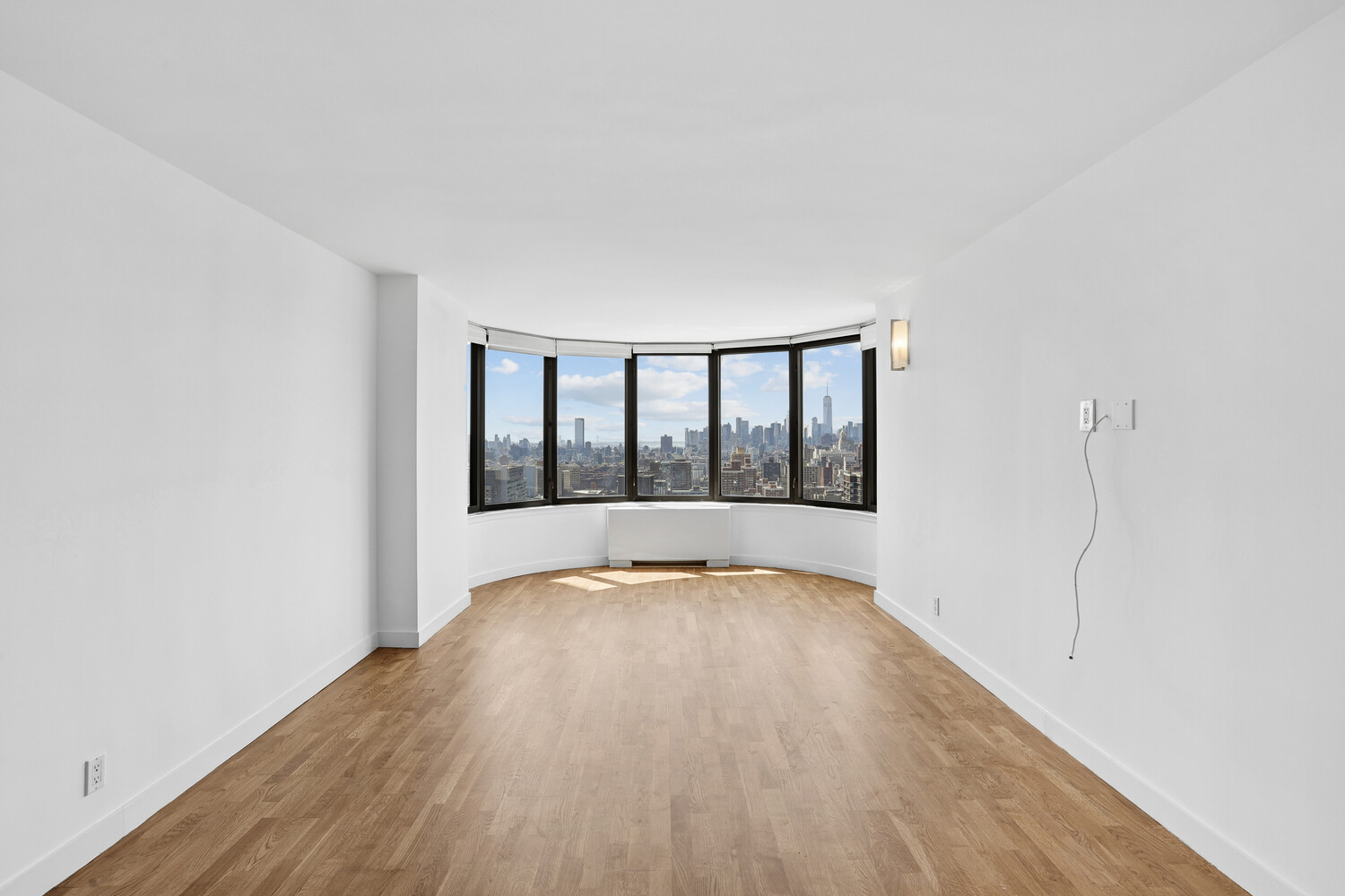 330 East 38th Street 43P Murray Hill New York NY 10016
