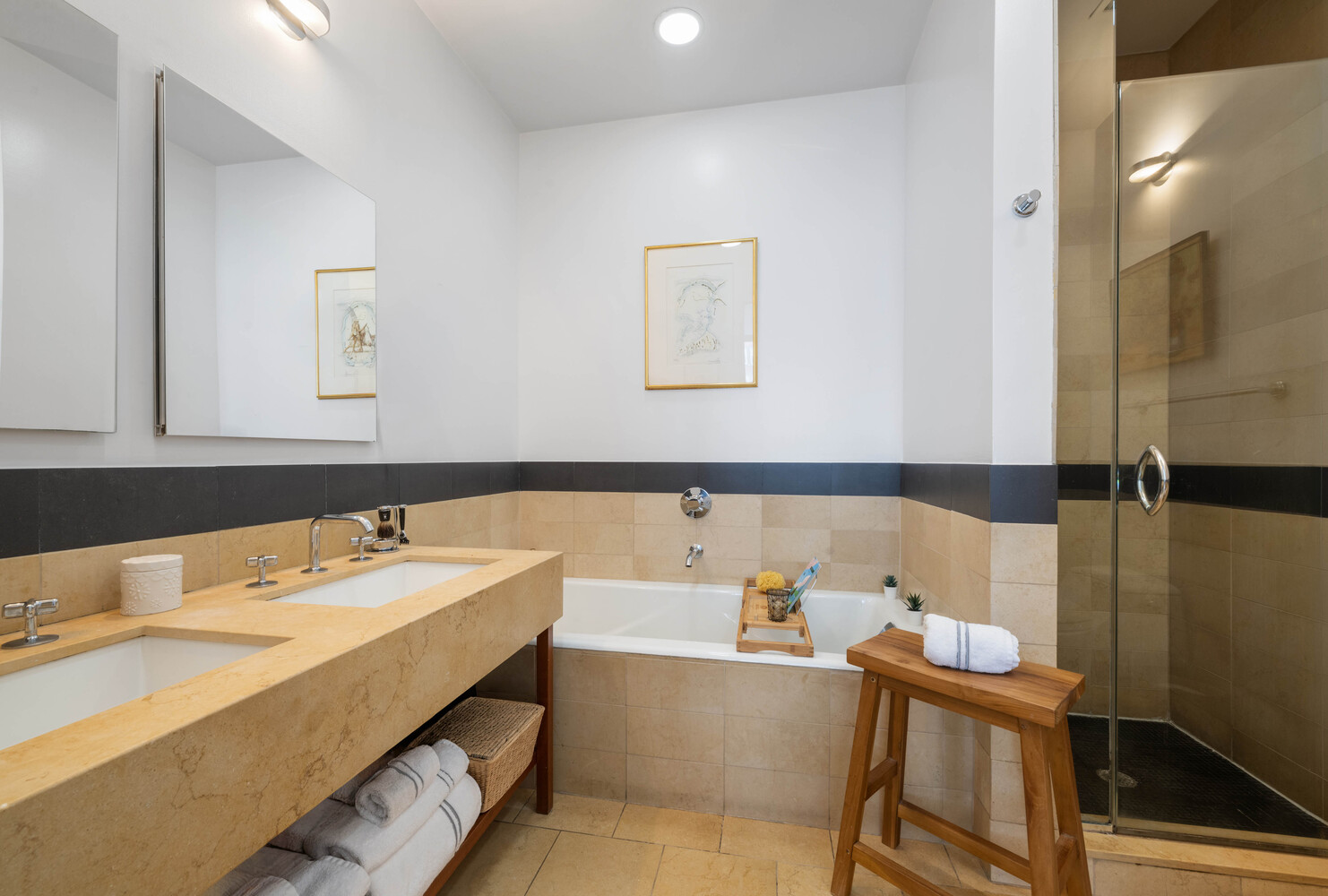 421 West 54th Street Clinton New York NY 10019