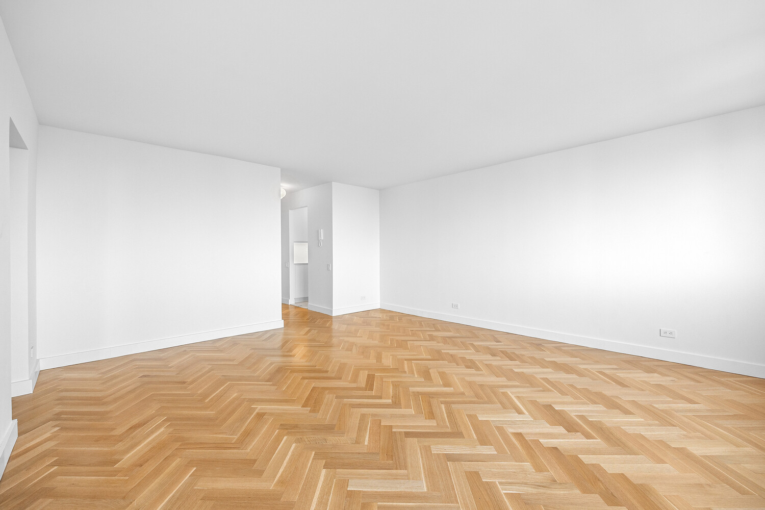 45 West 67th Street 25F Lincoln Square New York NY 10023