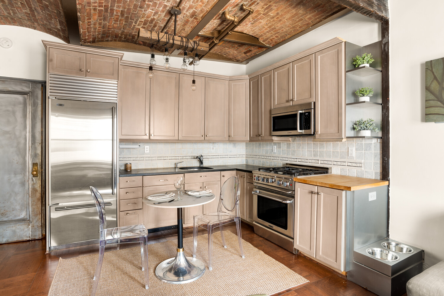 205 West 57th Street Midtown West New York NY 10019