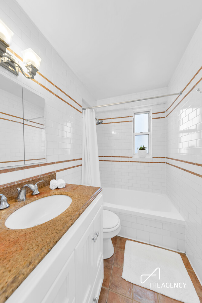 525 East 82nd Street 11E Upper East Side New York NY 10028