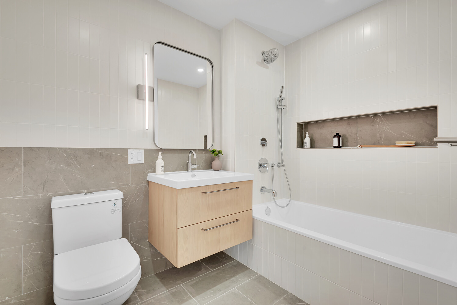 11-32 31st Avenue 4C Astoria Queens NY 11106