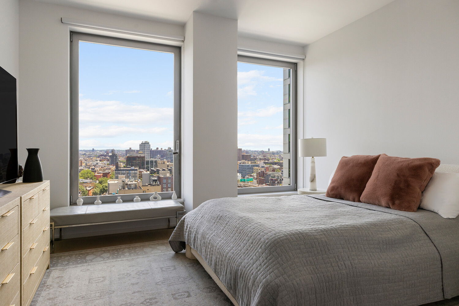 8 South 4th Street 22E Williamsburg Brooklyn NY 11249
