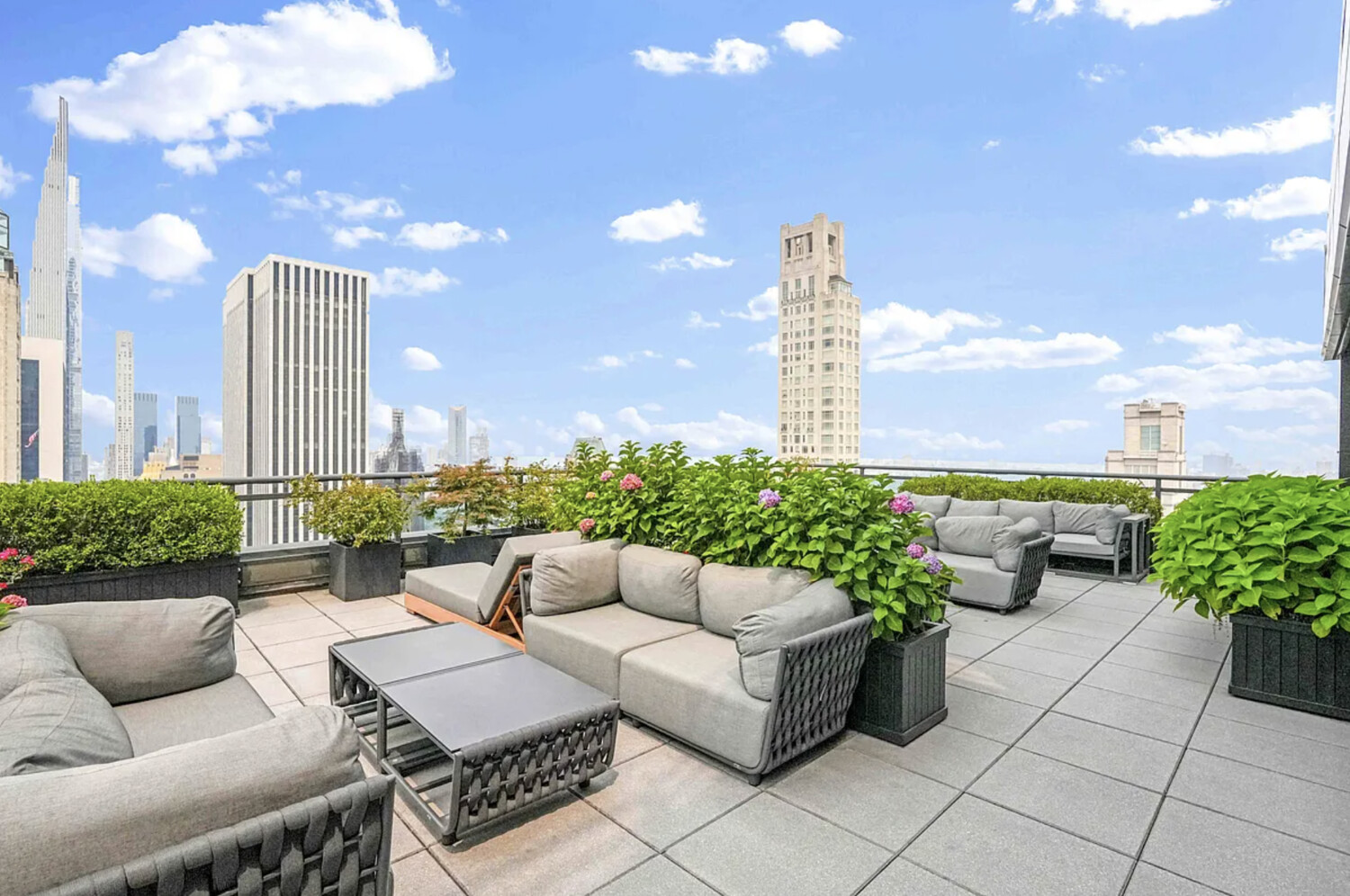 117 East 57th Street 44CDEF Midtown East New York NY 10022